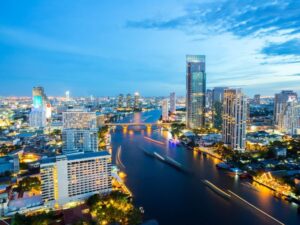 Asoke-Bangkok-skyline