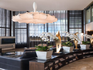 Why Choose a Boutique Hotel in Asoke Over a Chain Hotel?