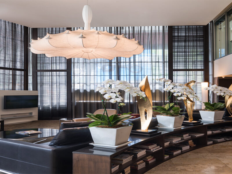 Why Choose a Boutique Hotel in Asoke Over a Chain Hotel?